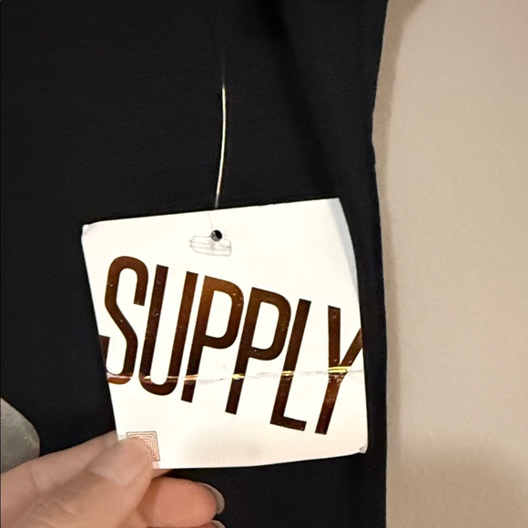 LuLaRoe “It’s Not A Hobby” Graphic Tee | XS Black Holographic Logo | NWT - Picture 5 of 8